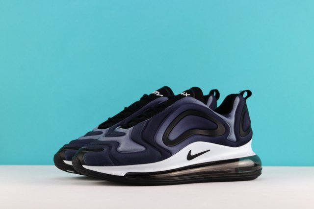 Nike AIR MAX 720-34